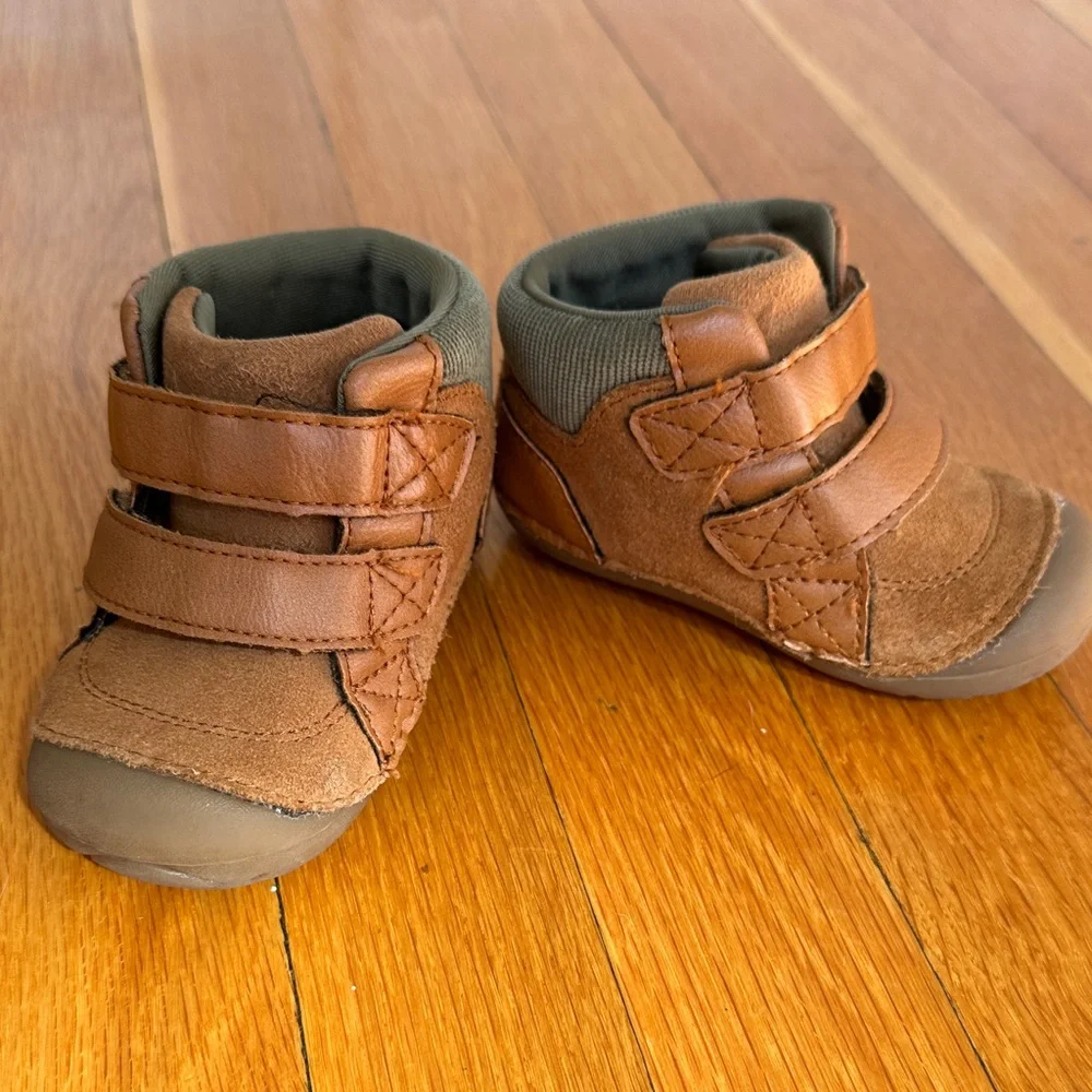 Baby Stride Rite Velcro Booties